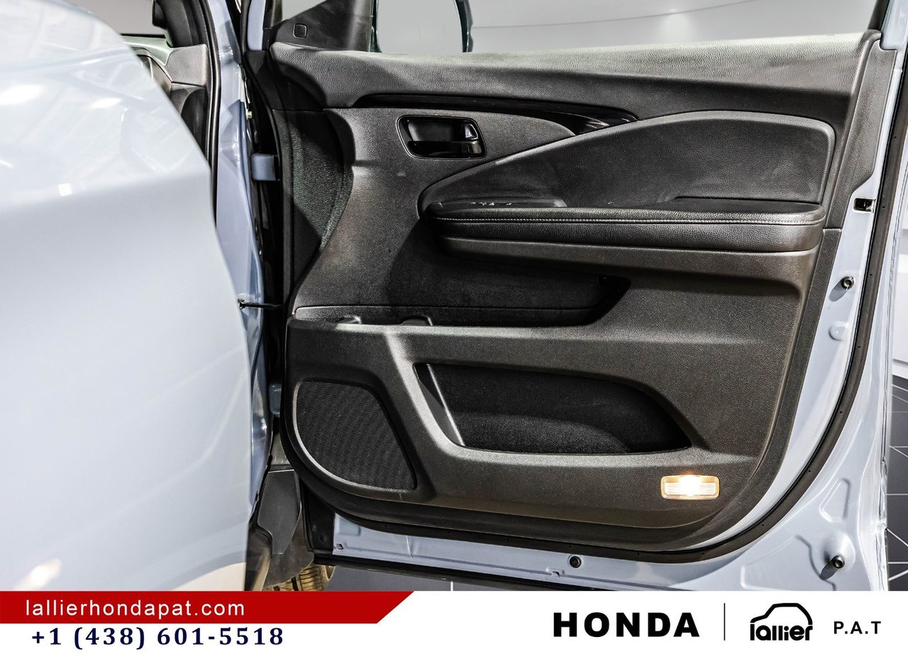 2022 Honda Passport - Image 18