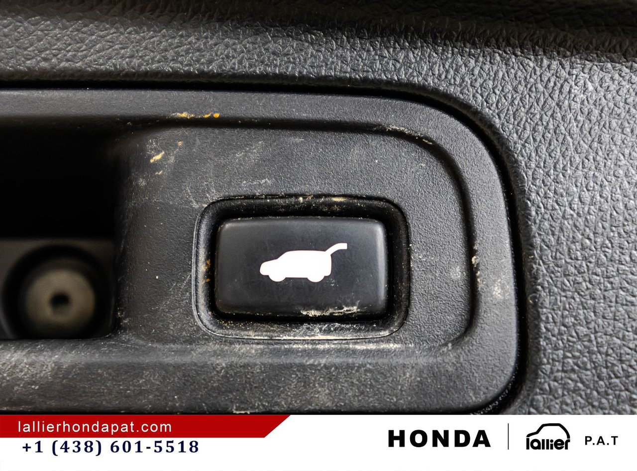 2022 Honda Pilot - Image 15