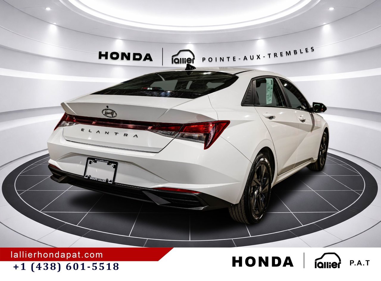 2023 Hyundai Elantra - Image 7
