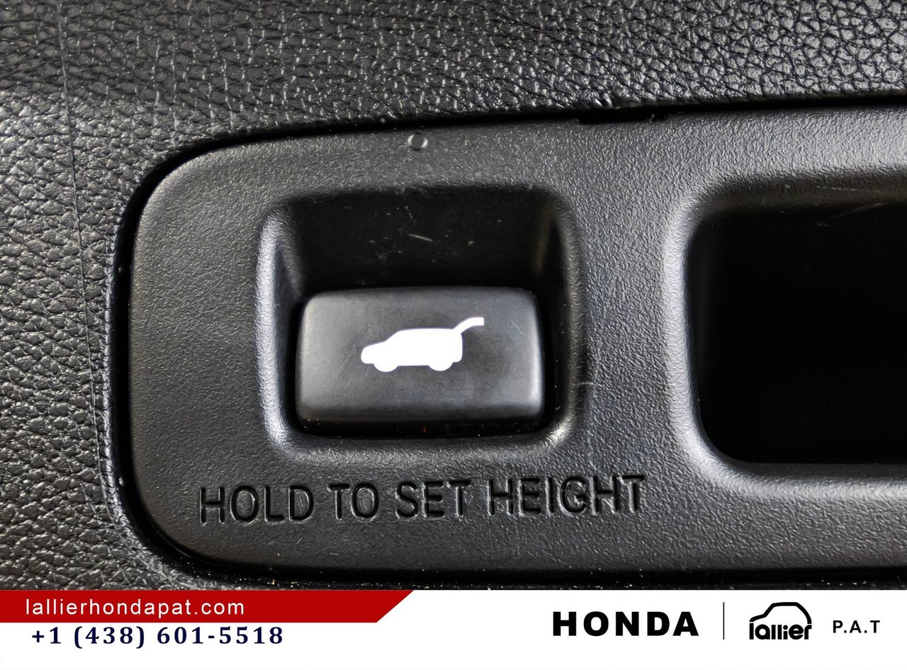 2019 Honda CR-V - Image 16