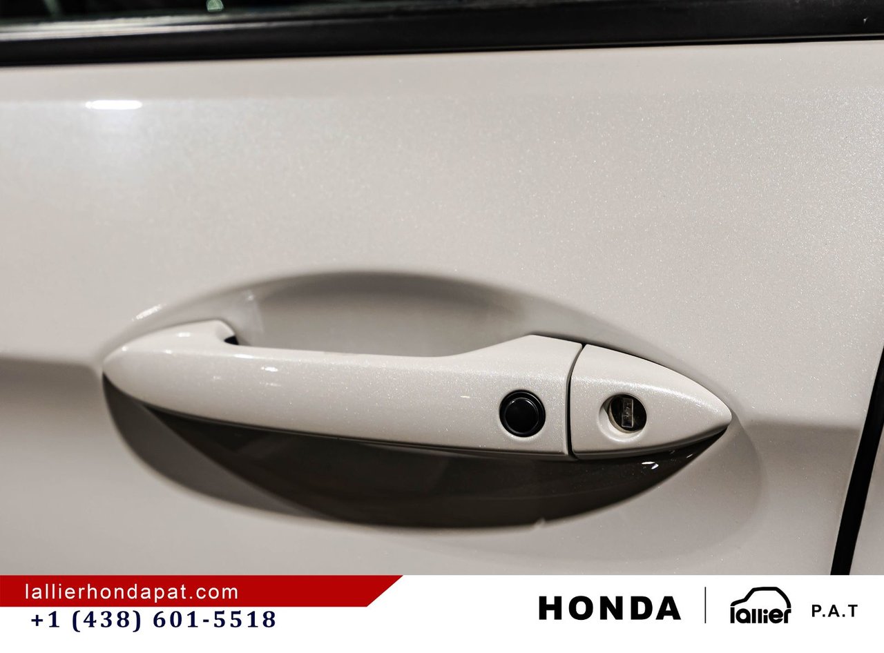 2022 Honda Passport - Image 11