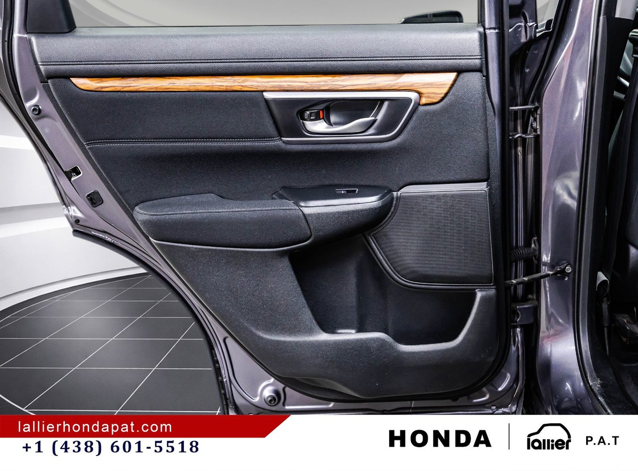 2018 Honda CR-V - Image 12
