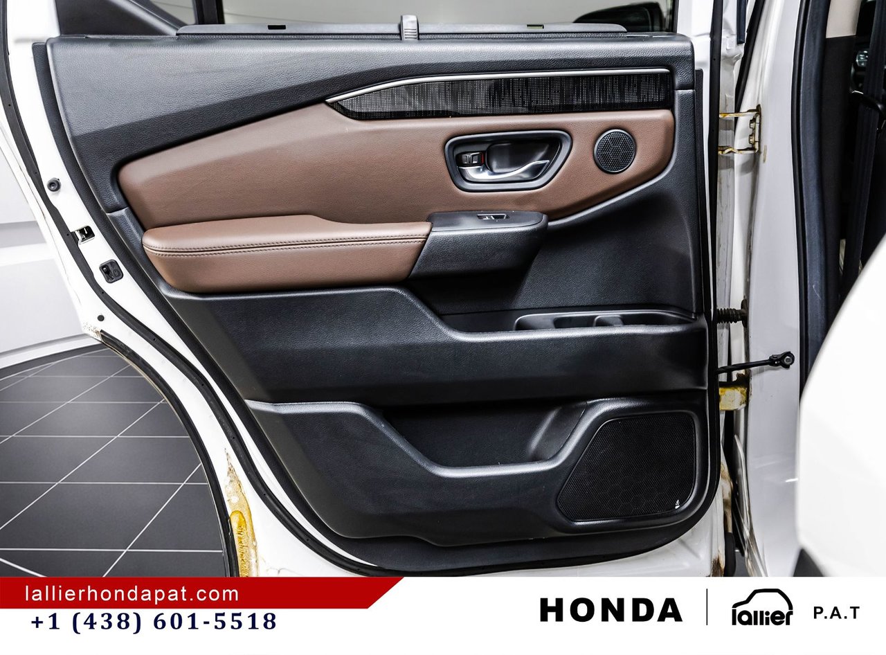 2025 Honda Pilot - Image 12