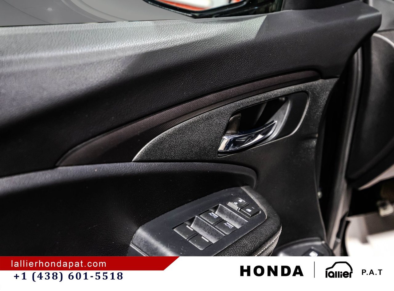 2023 Honda Ridgeline - Image 12