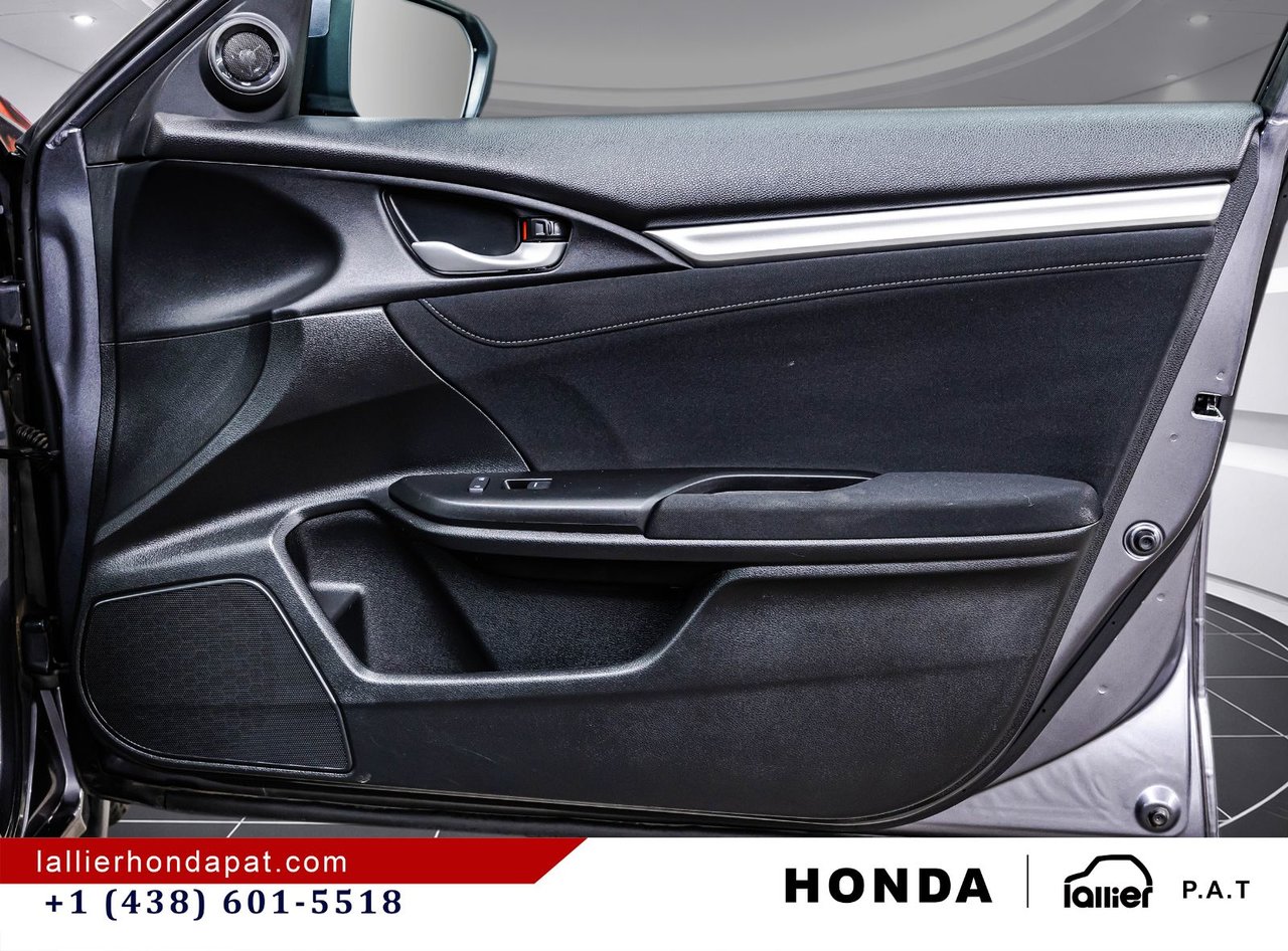 2021 Honda Civic Sedan - Image 17