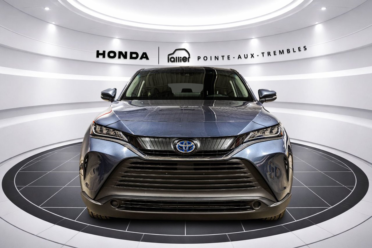 2024 Toyota Venza - Image 2