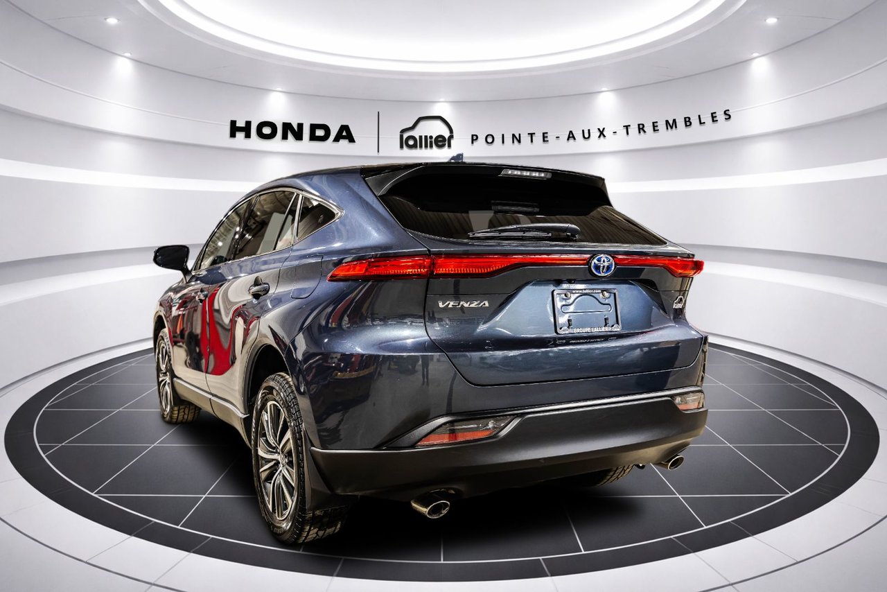 2024 Toyota Venza - Image 5