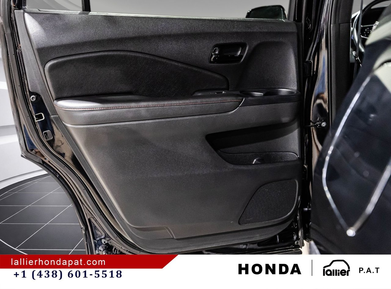 2024 Honda Passport - Image 13