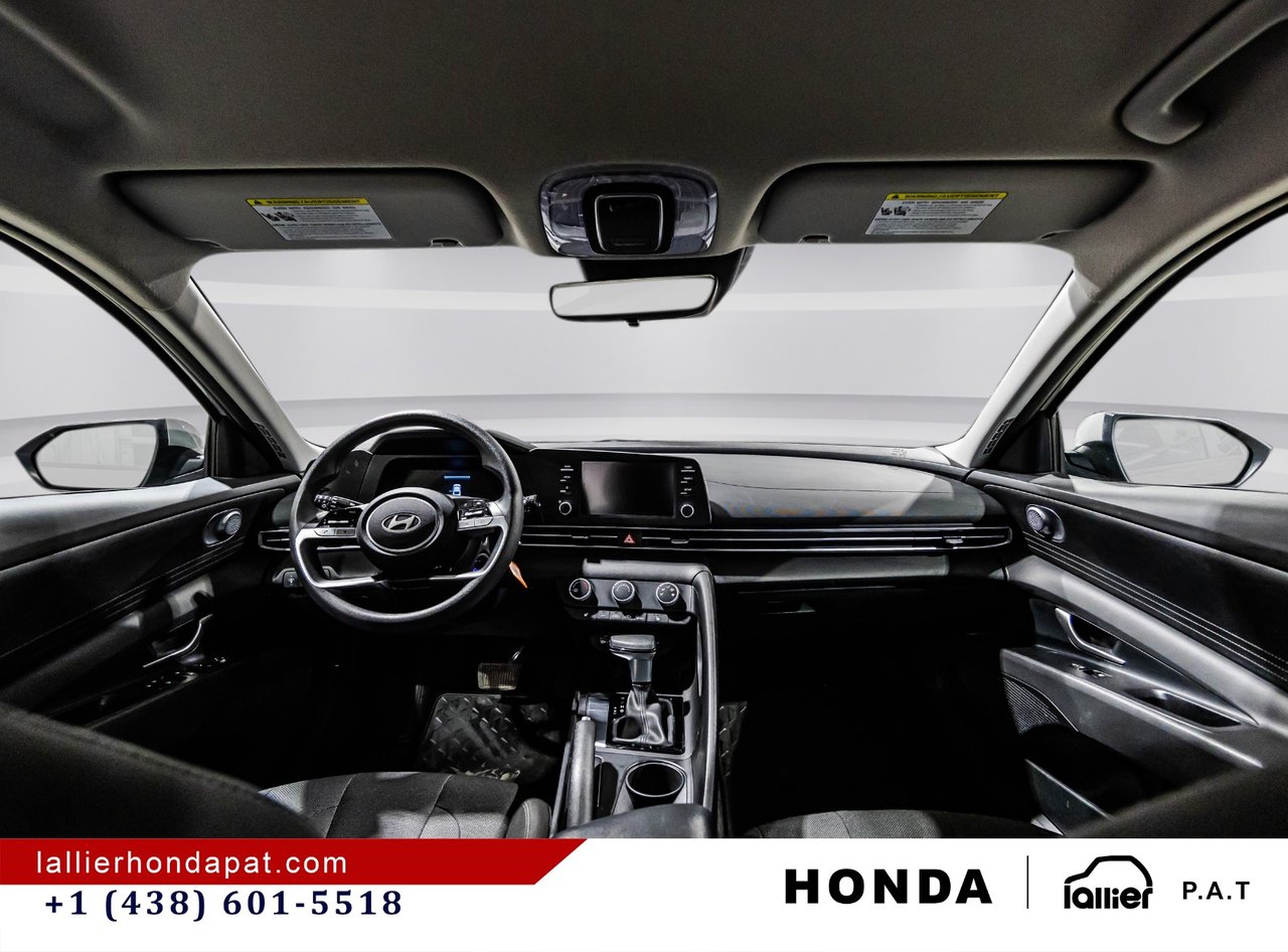 2025 Hyundai Elantra - Image 14