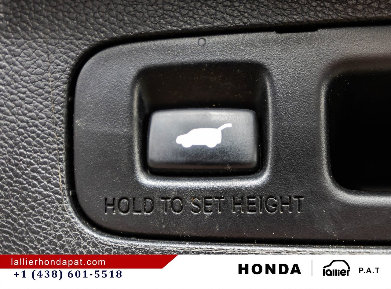 2018 Honda CR-V - Image 16