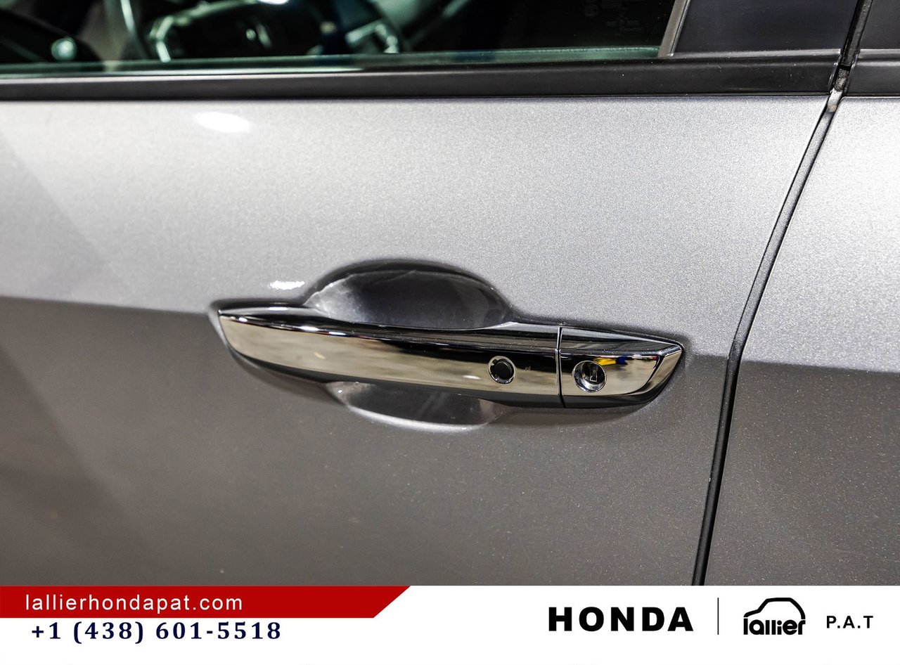 2018 Honda Civic Sedan - Image 11