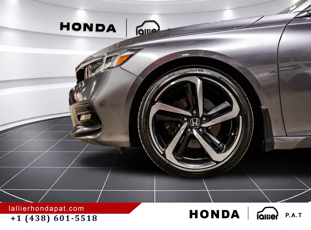 2019 Honda Accord Sedan - Image 10