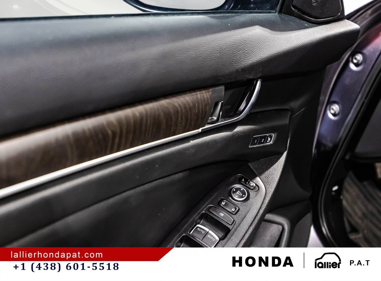 2019 Honda Accord Sedan - Image 11