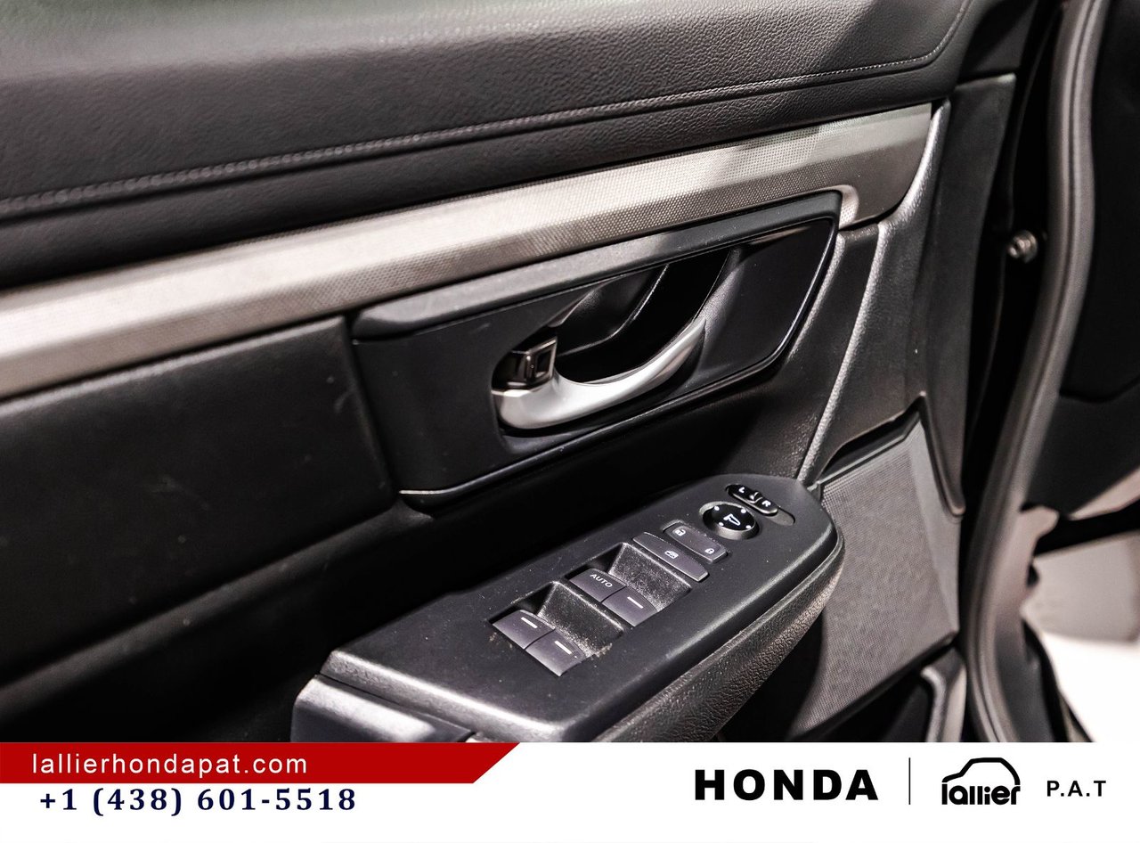 2020 Honda CR-V - Image 11