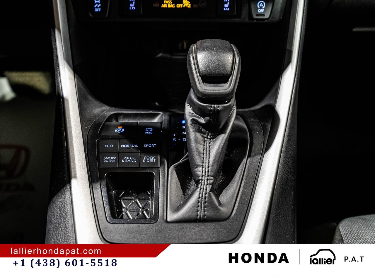 2024 Toyota RAV4 - Image 22