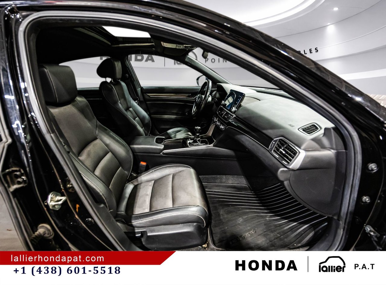 2019 Honda Accord Sedan - Image 17
