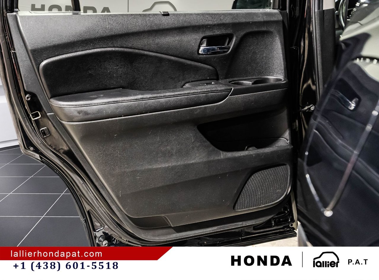 2021 Honda Pilot - Image 13