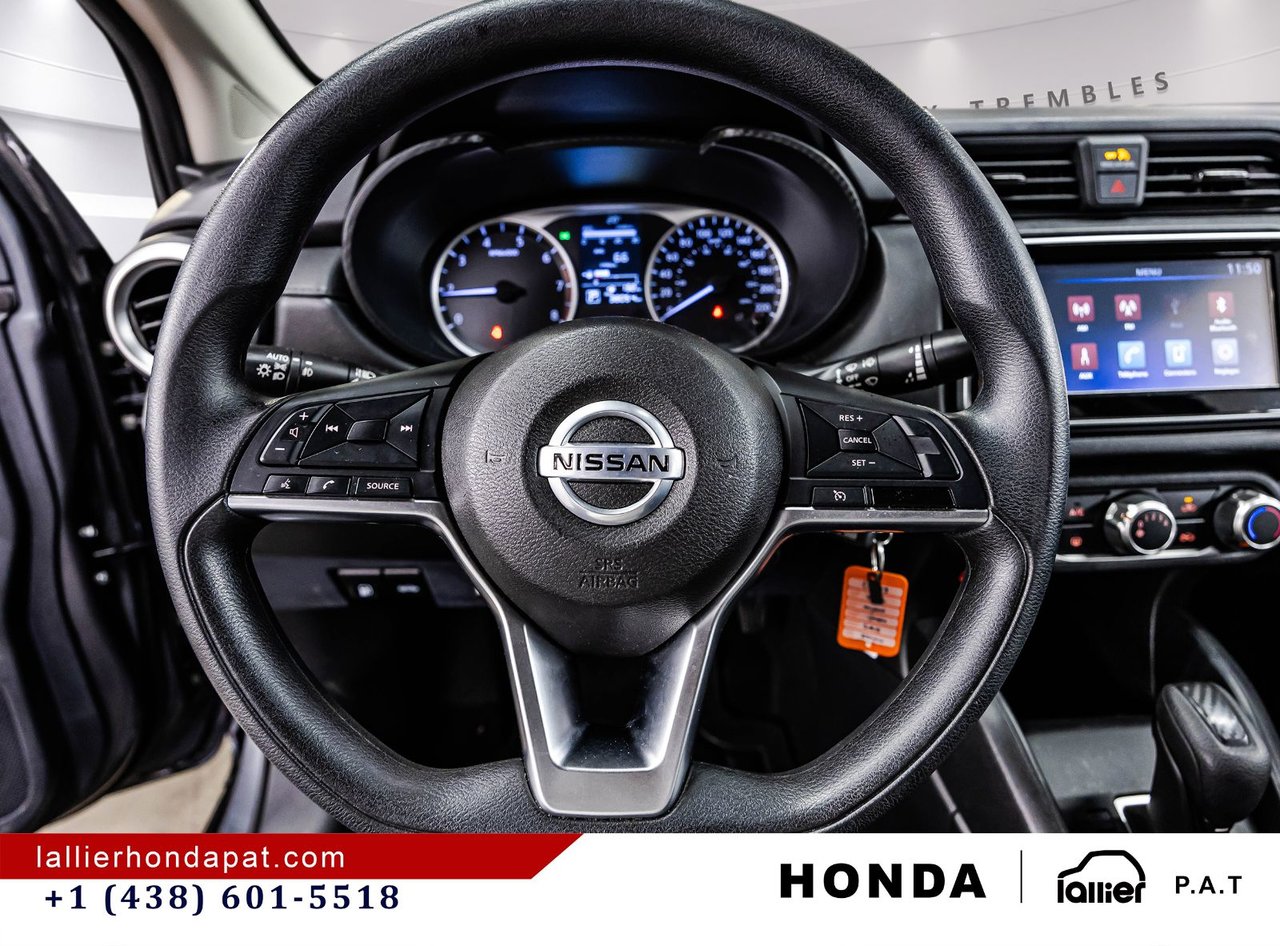 2022 Nissan Versa - Image 21