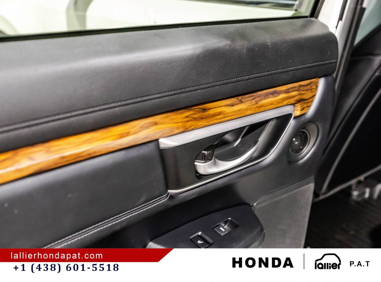 2018 Honda CR-V - Image 12