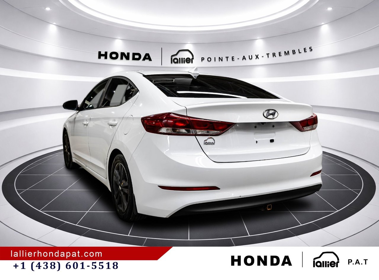 2017 Hyundai Elantra - Image 5