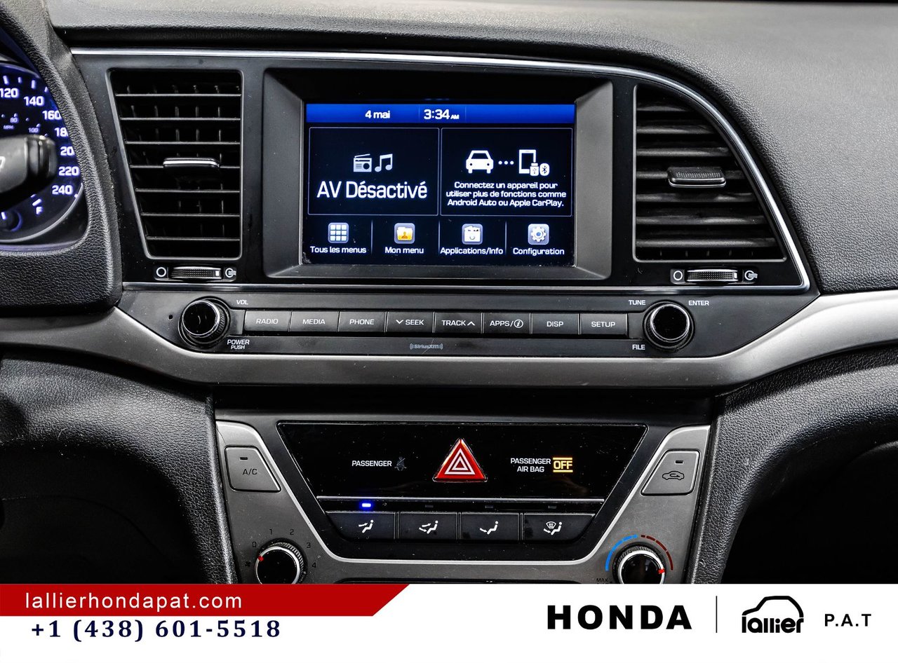 2017 Hyundai Elantra - Image 21