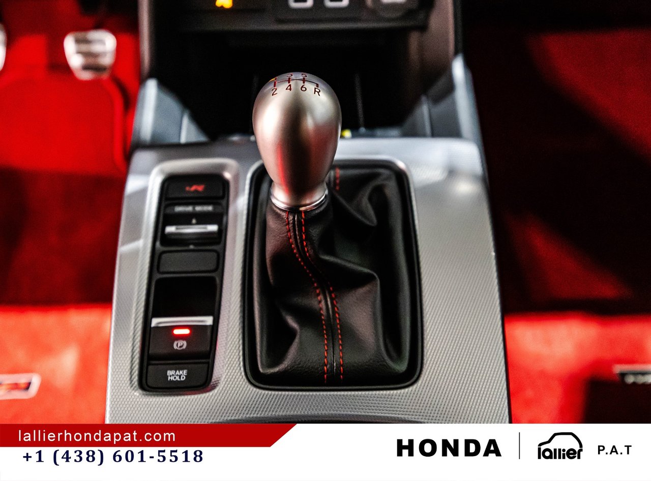 2023 Honda Civic Type R - Image 25