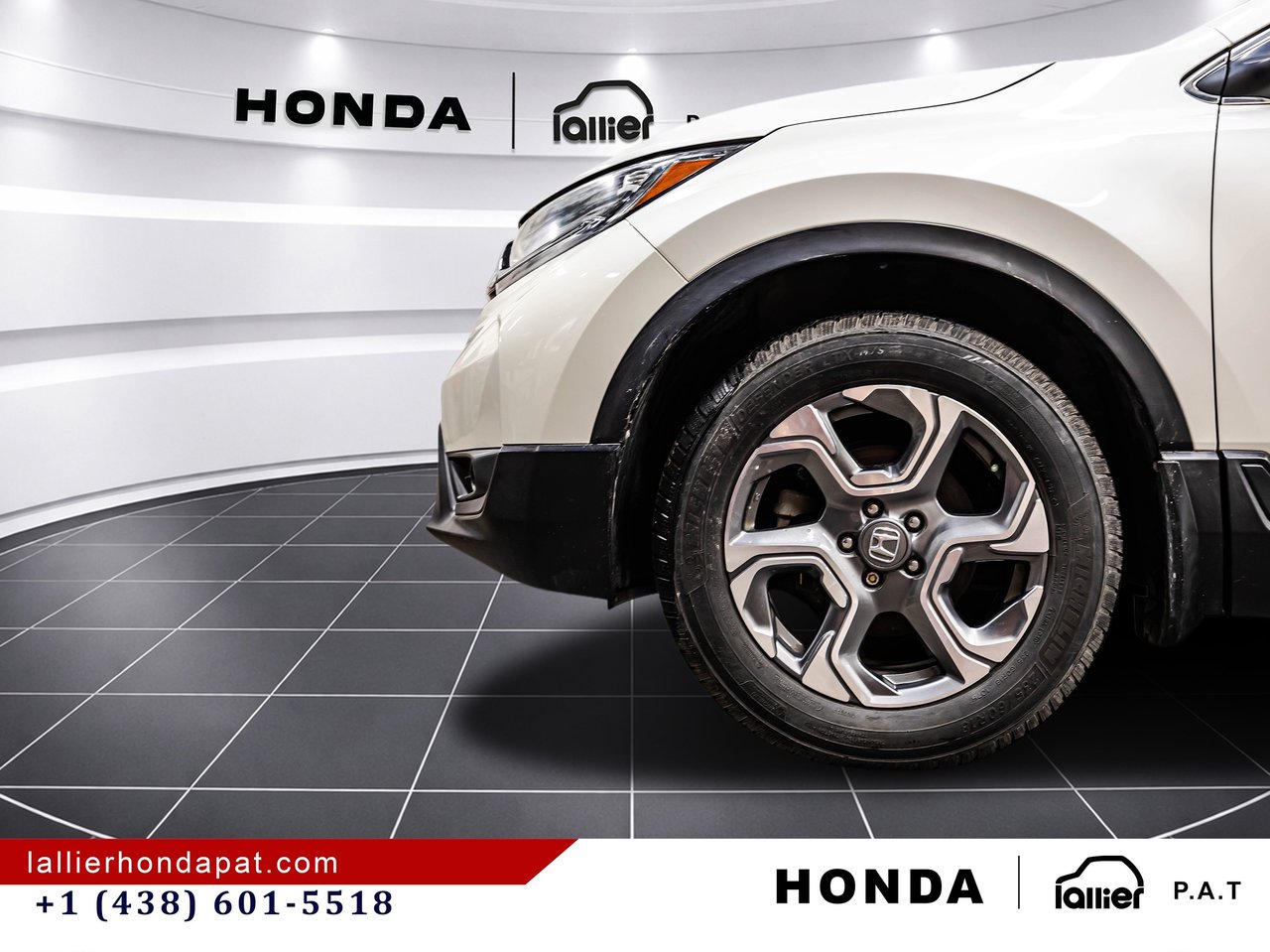 2018 Honda CR-V - Image 2