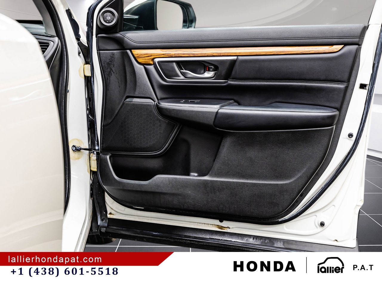 2018 Honda CR-V - Image 20
