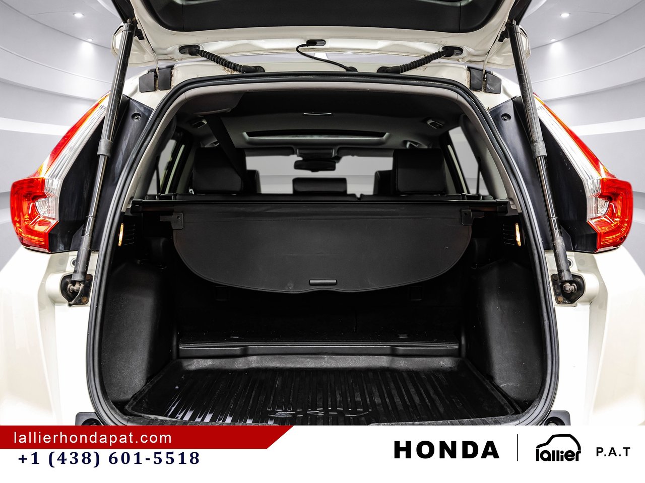 2018 Honda CR-V - Image 21