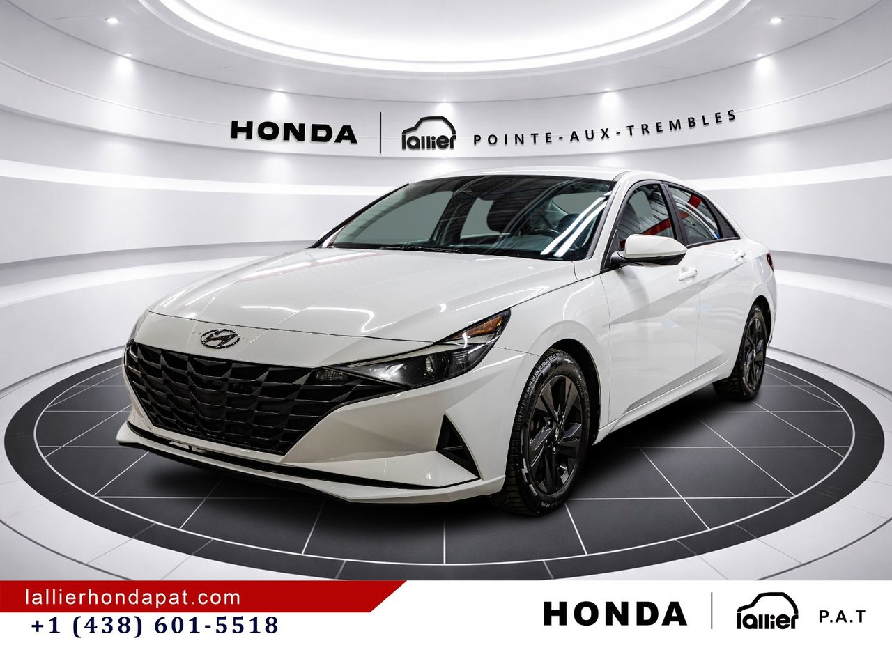 2022 Hyundai Elantra - Image 3