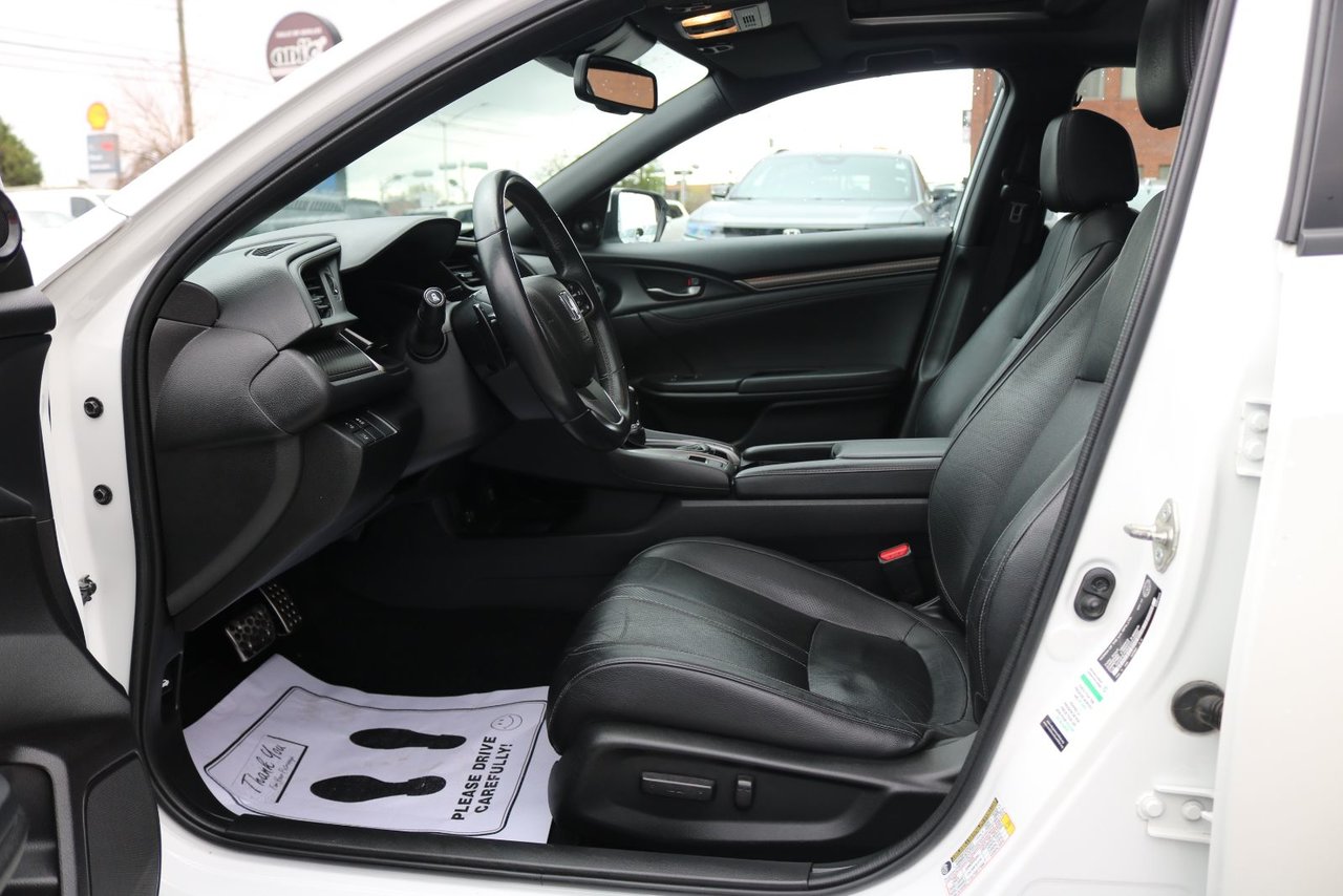2017 Honda Civic Hatchback - Image 7