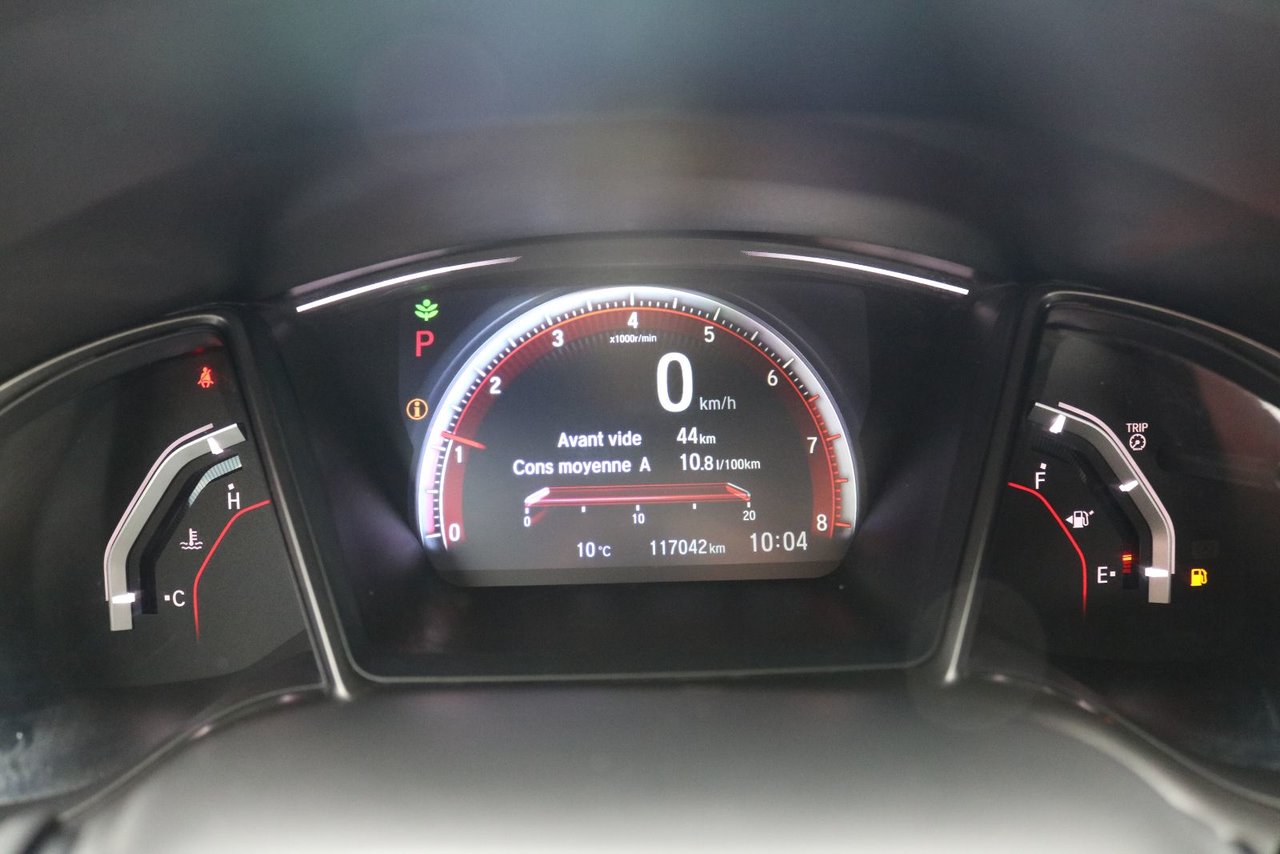 2017 Honda Civic Hatchback - Image 12