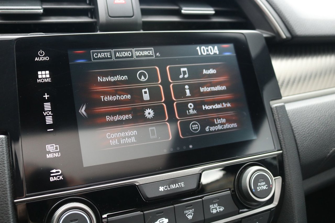 2017 Honda Civic Hatchback - Image 19