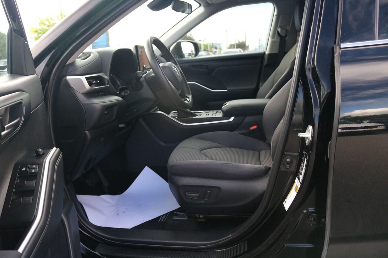2020 Toyota Highlander - Image 7