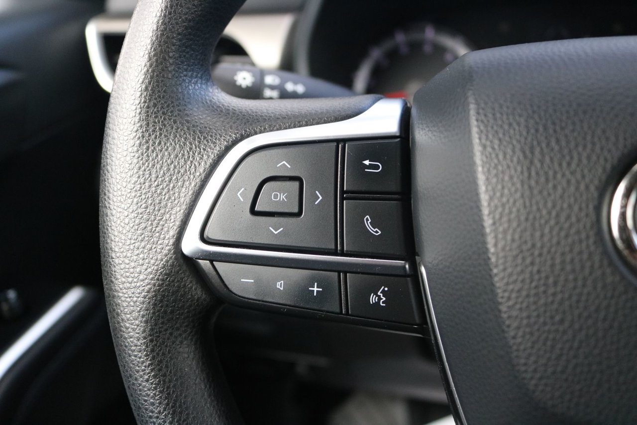 2020 Toyota Highlander - Image 14