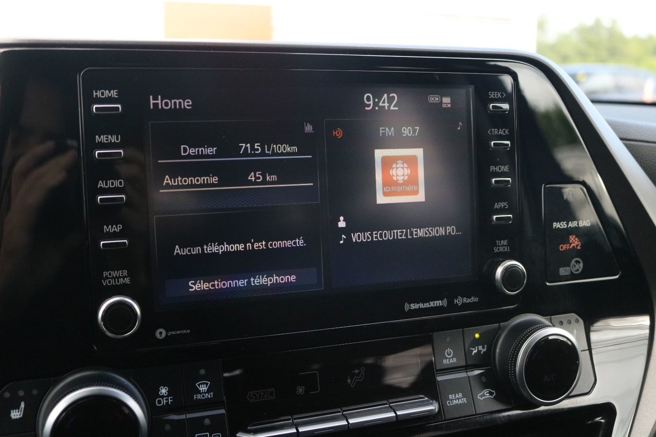 2020 Toyota Highlander - Image 20