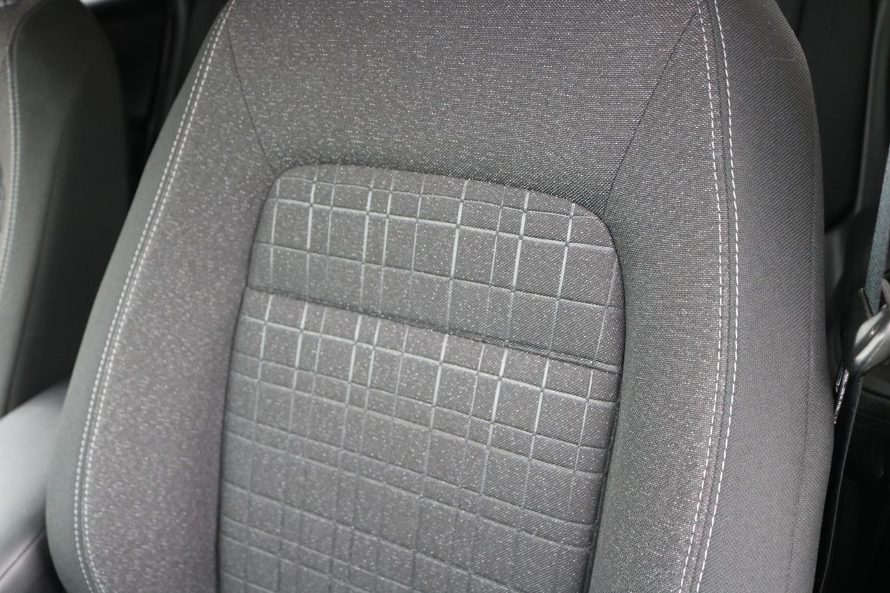 2025 Honda HR-V - Image 21