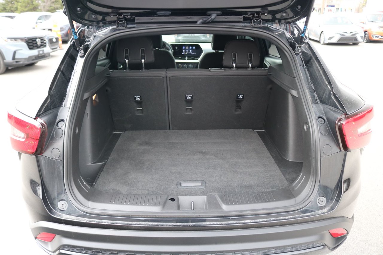 2024 Chevrolet Trax - Image 23