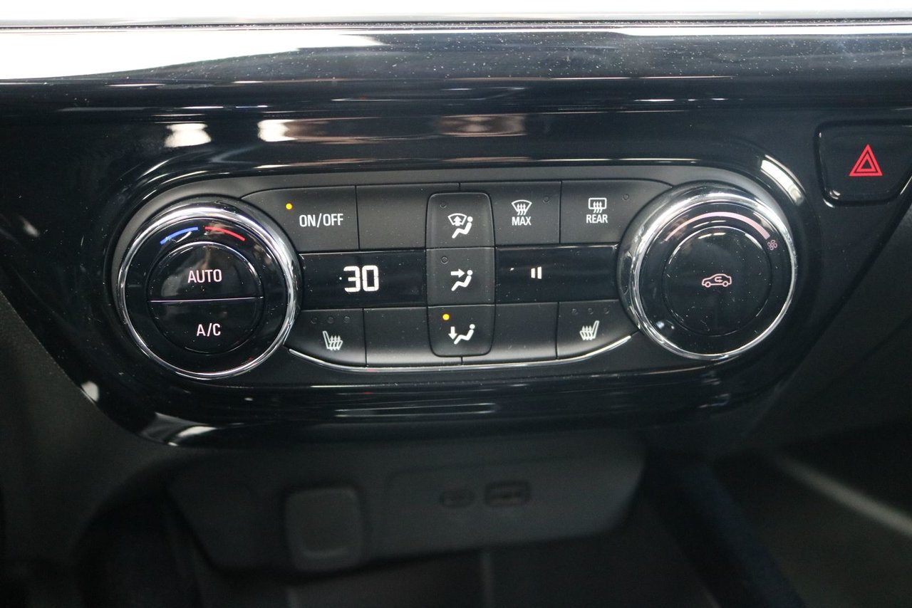 2024 Chevrolet Trax - Image 17