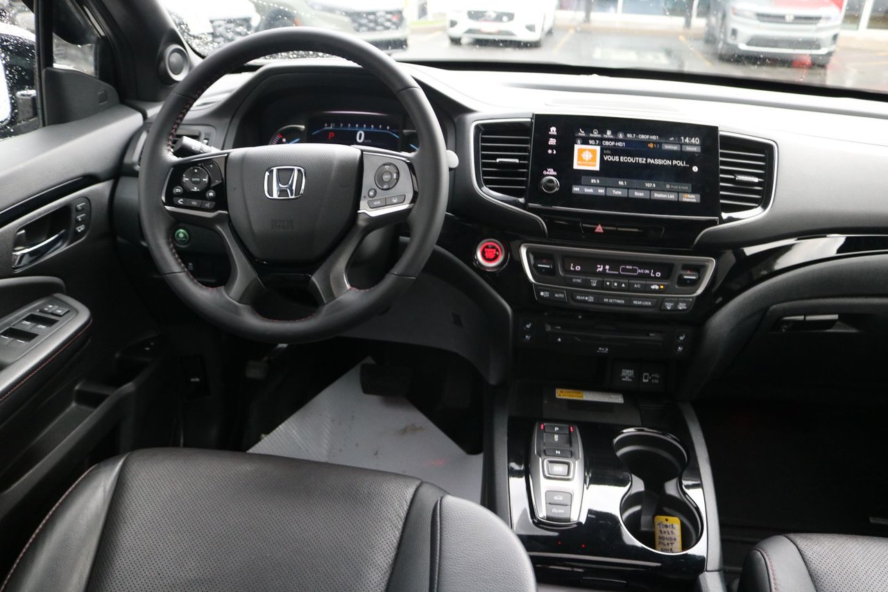 2022 Honda Pilot - Image 12