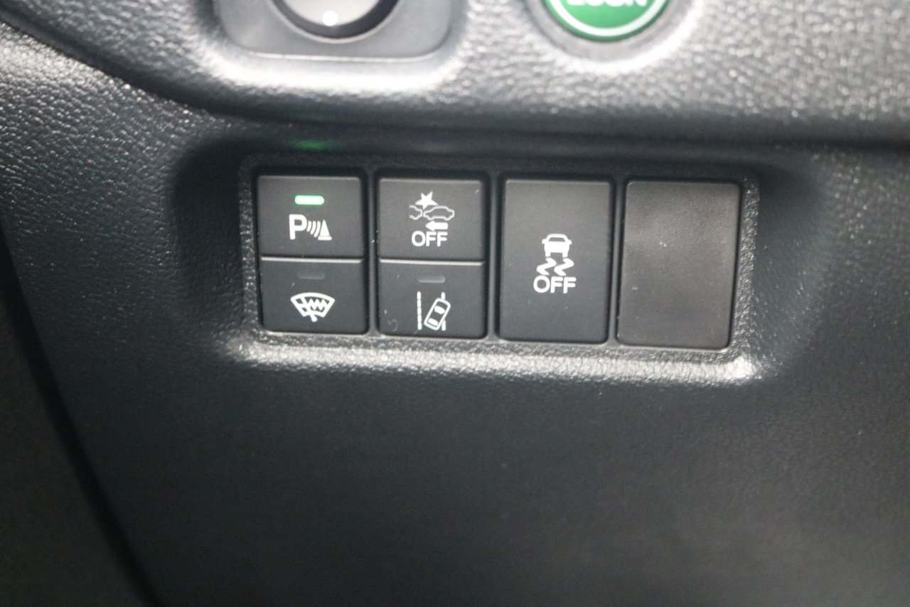2022 Honda Pilot - Image 17