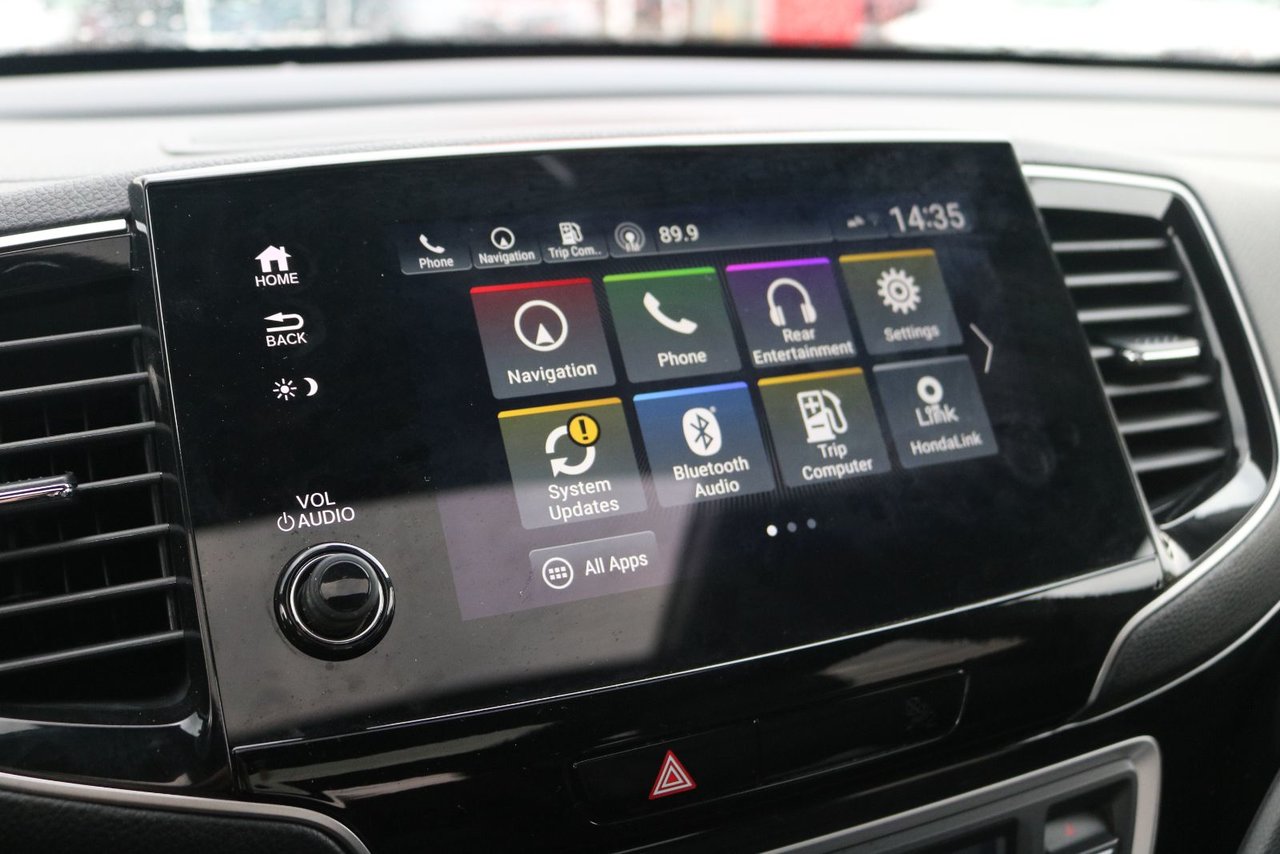 2022 Honda Pilot - Image 24