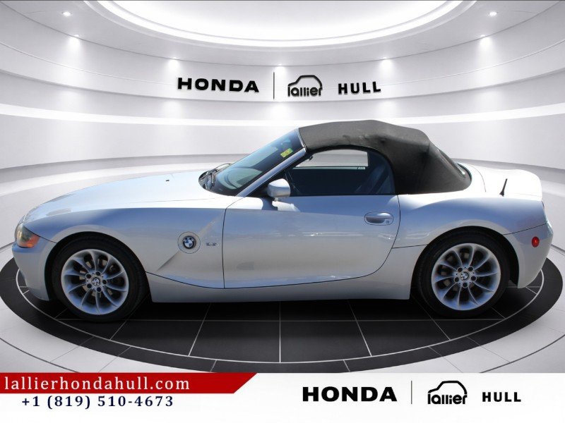 2004 BMW Z4 - Image 2
