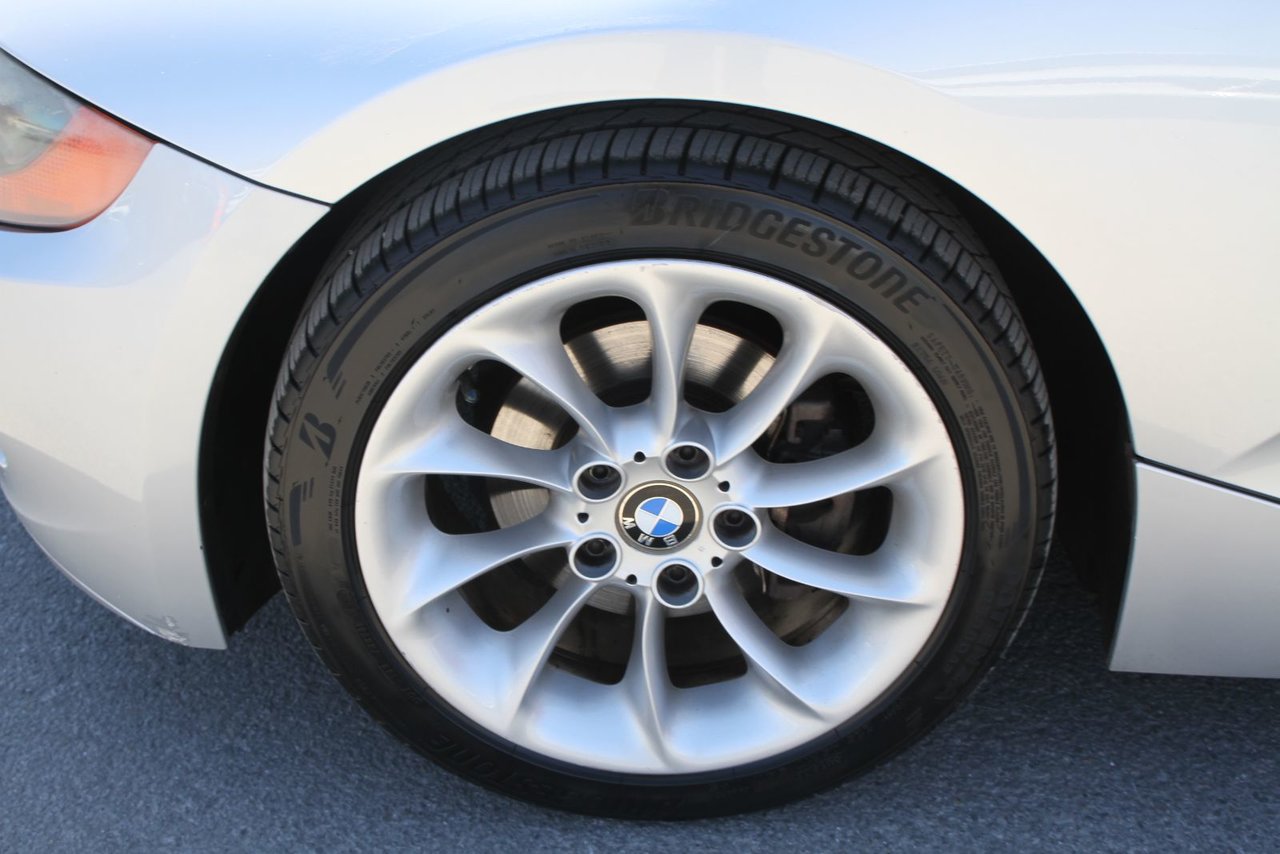 2004 BMW Z4 - Image 20