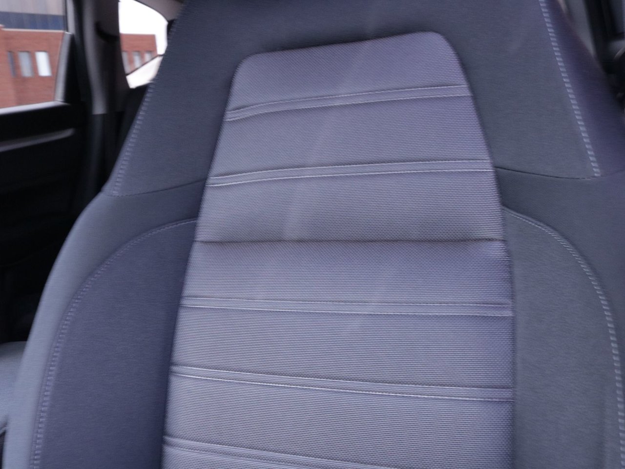 2017 Honda CR-V - Image 20