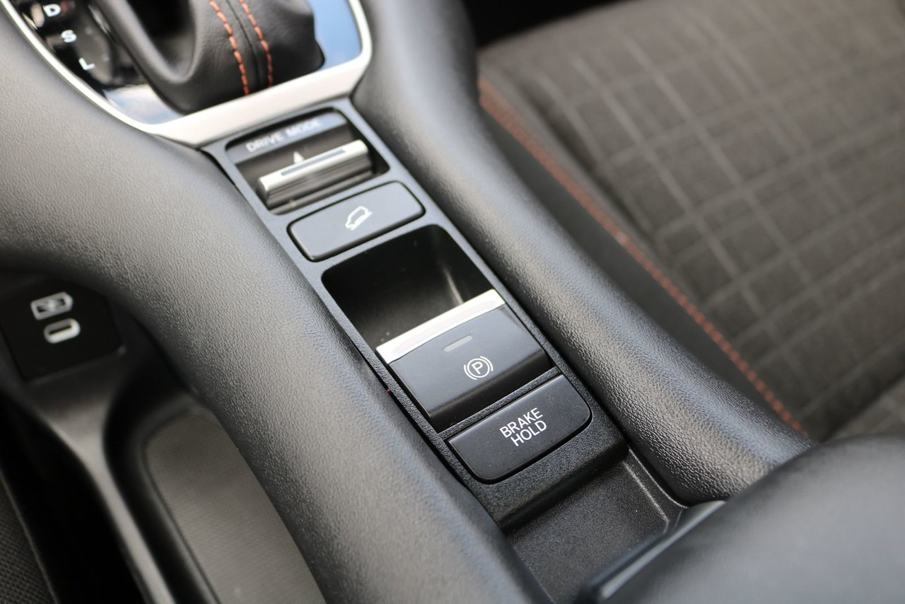 2024 Honda HR-V - Image 16