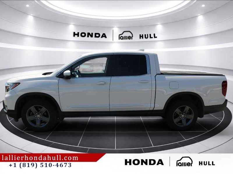 2023 Honda Ridgeline - Image 2