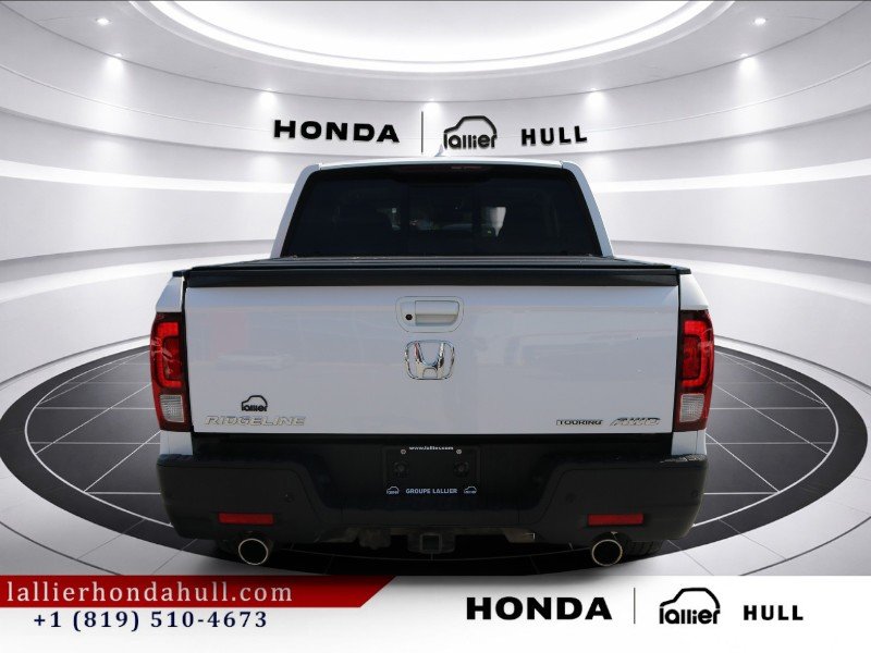 2023 Honda Ridgeline - Image 4