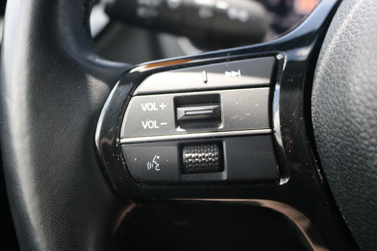 2025 Honda Pilot - Image 14