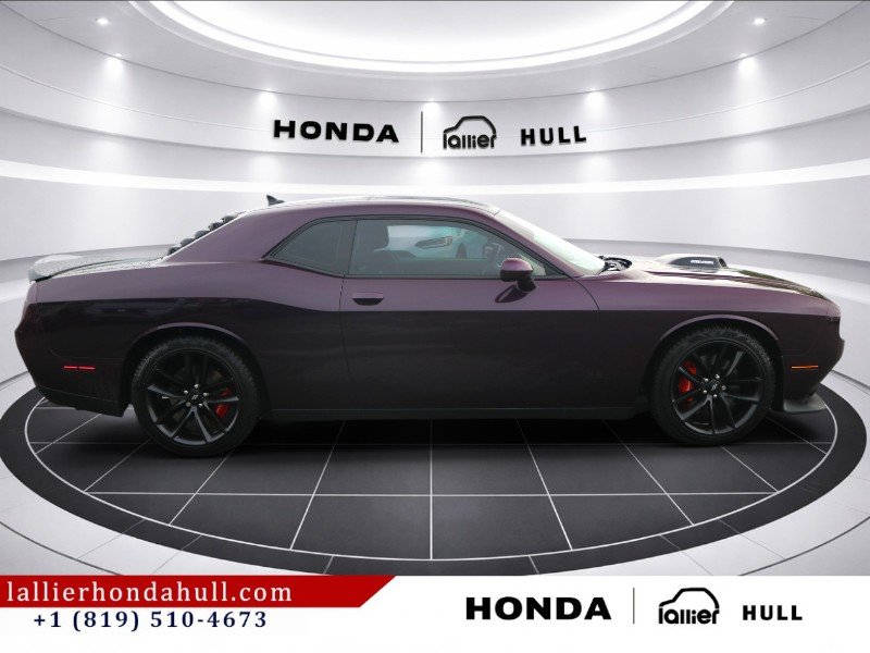 2021 Dodge Challenger - Image 6